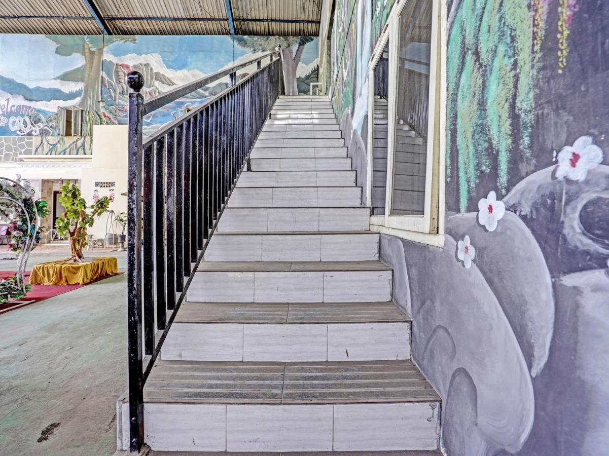 Oyo 90943 Mochi 88 Homestay Probolinggo Dış mekan fotoğraf